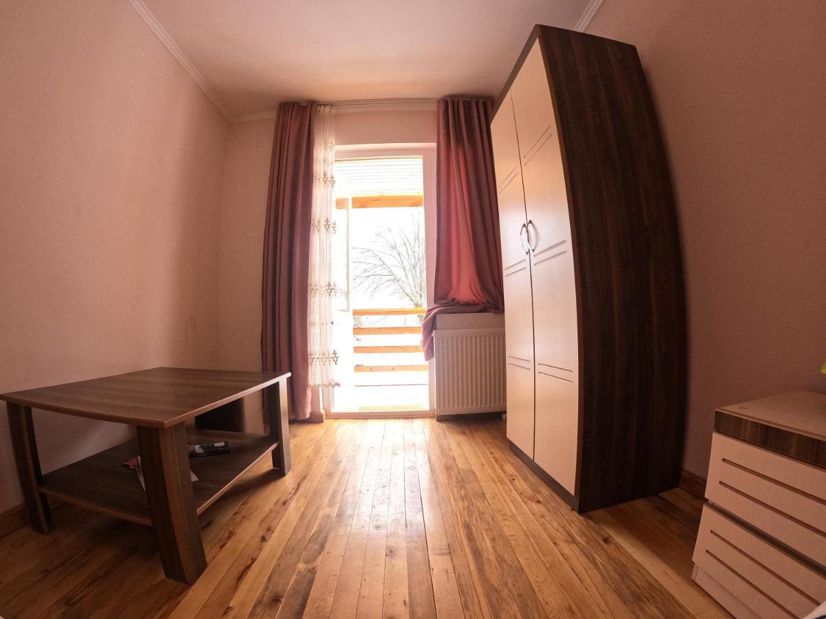 Bed and Breakfast Girgola Местия Экстерьер фото