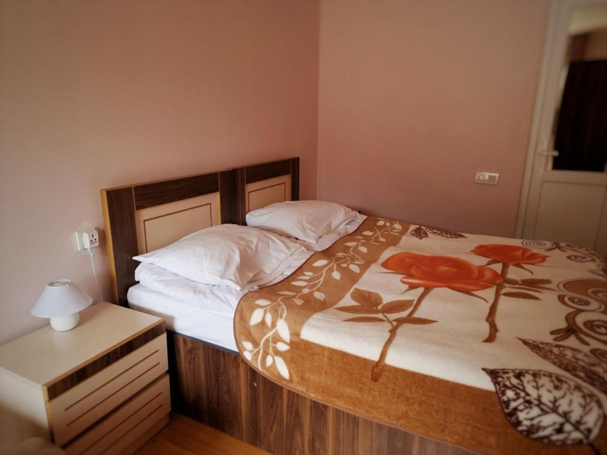 Bed and Breakfast Girgola Местия Экстерьер фото